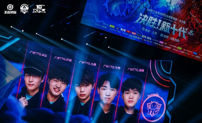 还有包括巴 还有包括巴