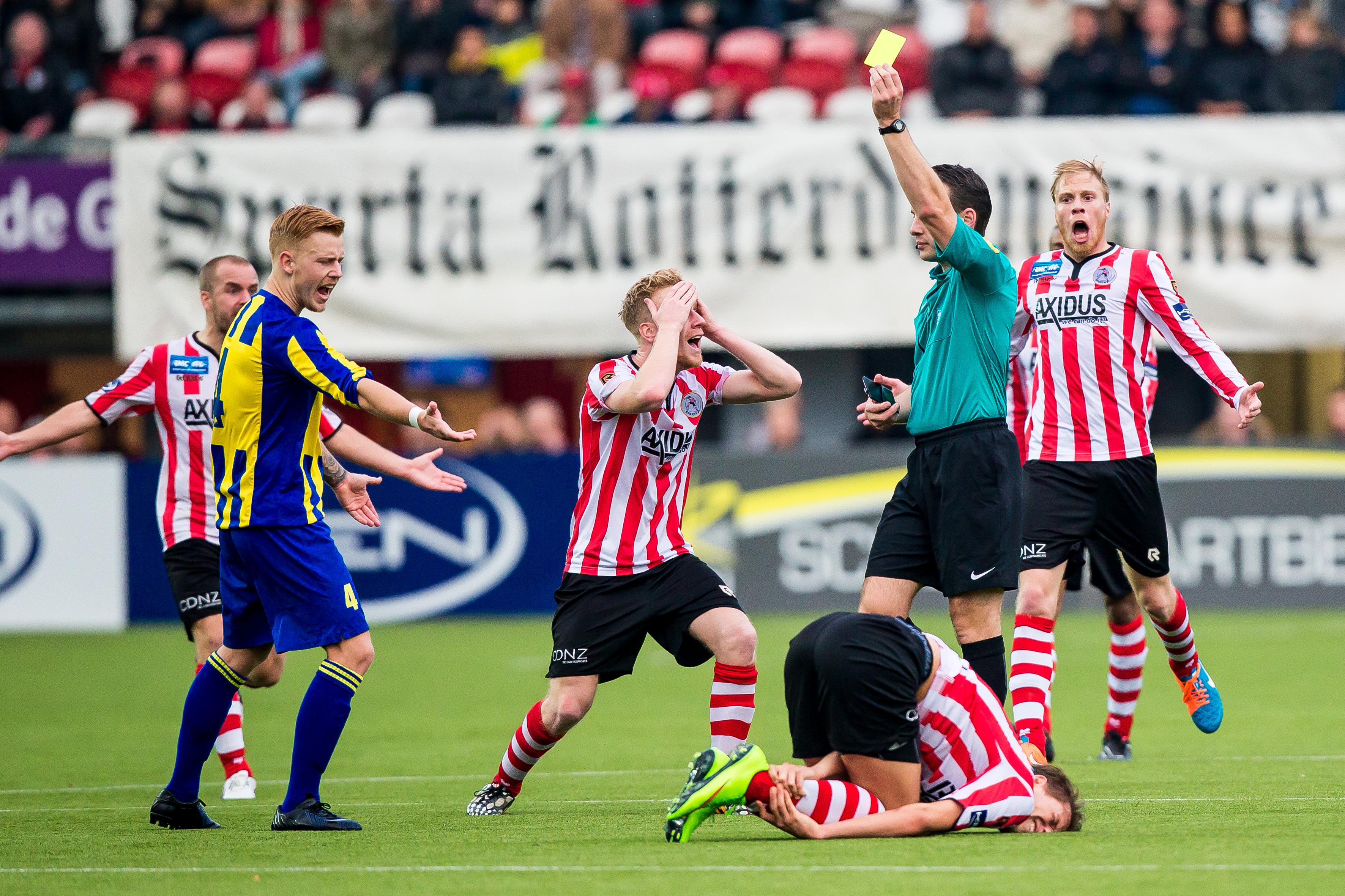 承载着国足 承载着国足