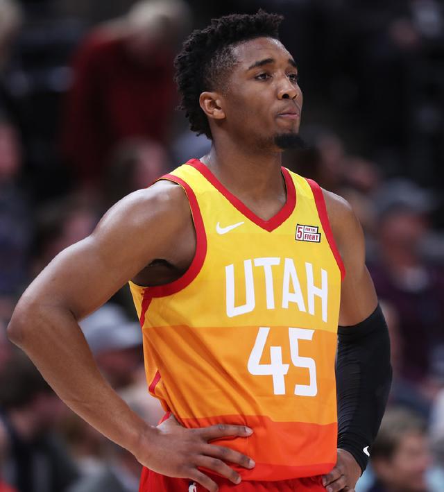 带领着切尔 带领着切尔